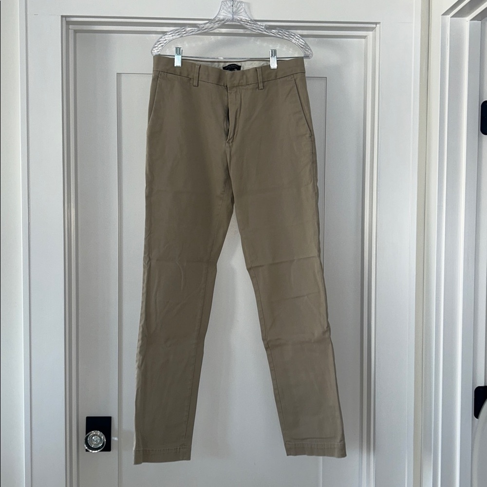 Banana Republic Men's Khaki Chinos